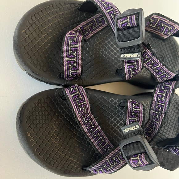 Teva Hiking Sport Sandals in Aztec Purple/Black, size 6 - Picture 11 of 11